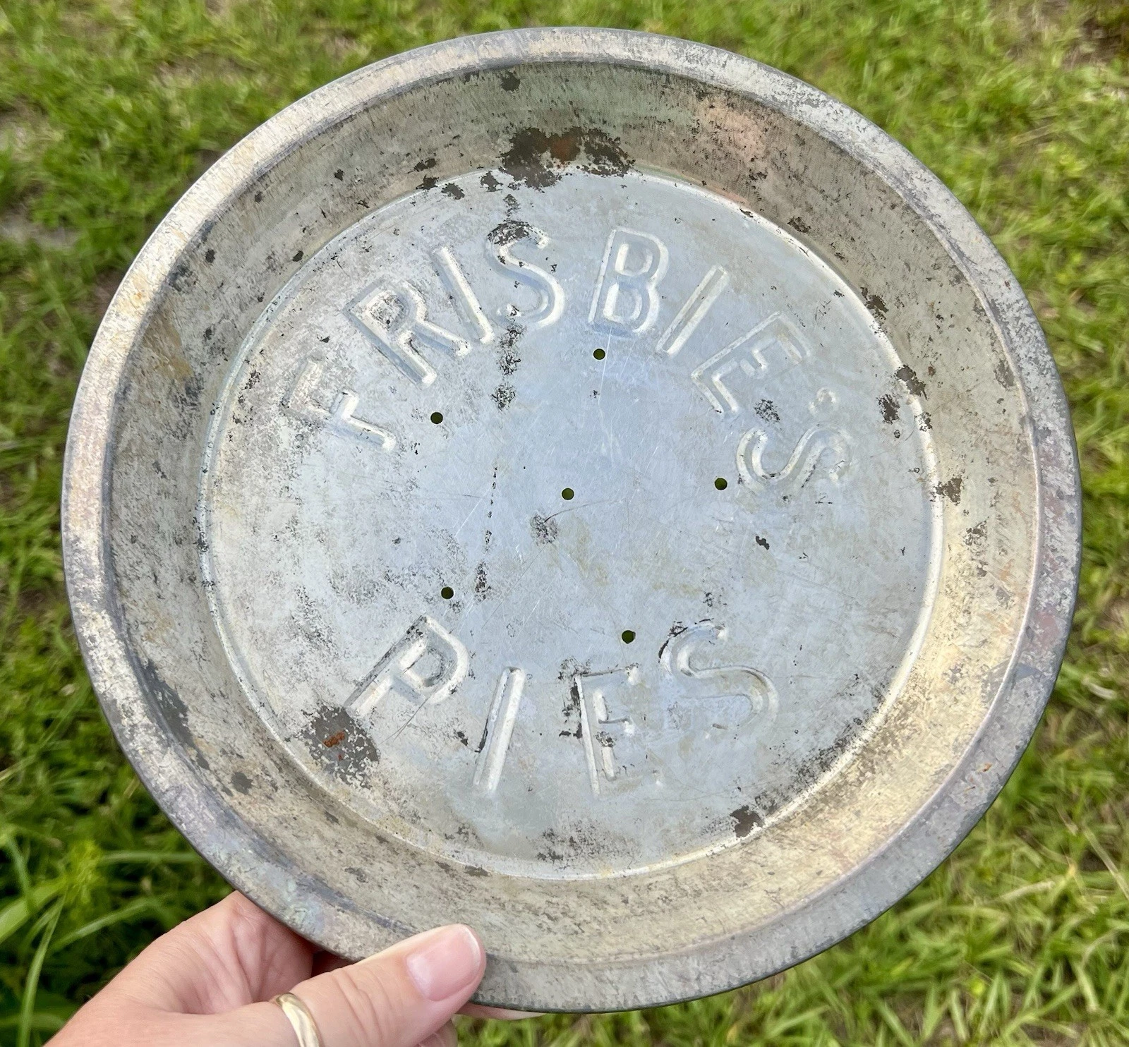 Vintage FRISBIE’S PIES Pie Tin W/ 6 Steam Holes. See Details & Photos. (6-7i)