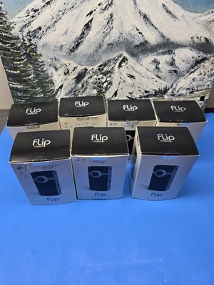Flip UltraHD 8GB (2 Hours) U2120B Black w/ Pouch, Strap, Book, Box LOT OF 7