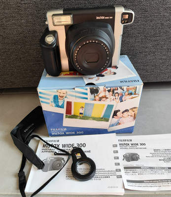 Fujifilm Instax Wide 300 in sehr gutem Zustand in Box + Zubehör gleich Polaroid