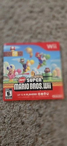 Super Mario Bros. Wii (Nintendo Wii, 2009) Cardboard Sleeve and Game Disc