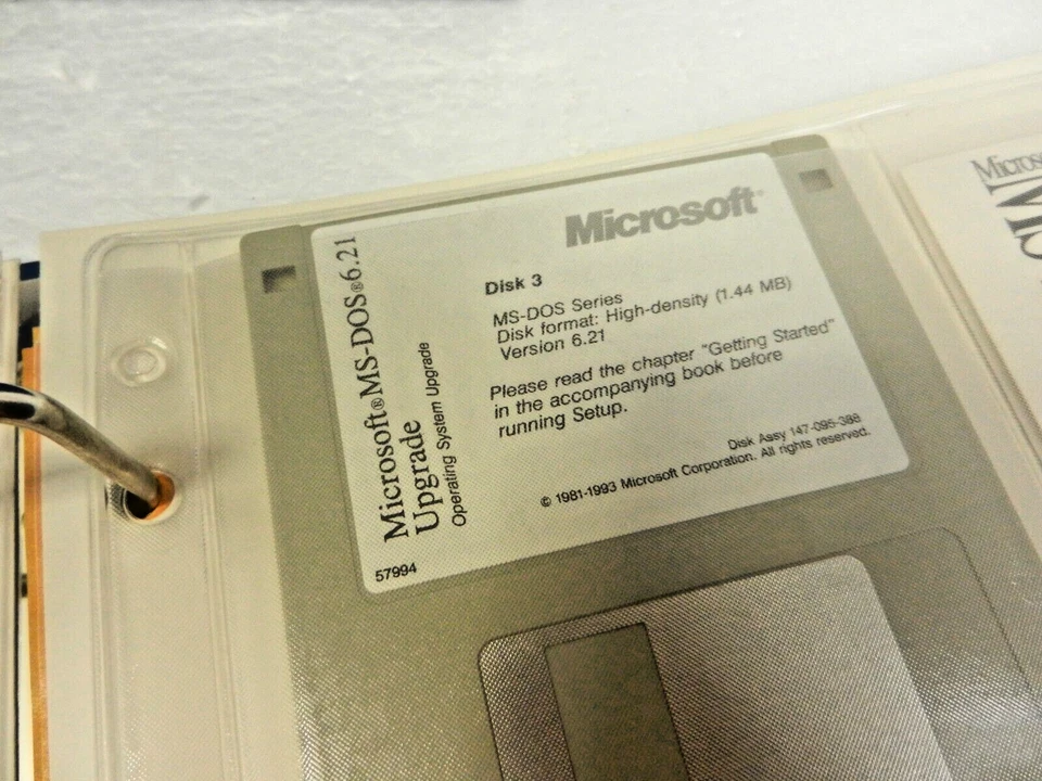 Actualización Microsoft MS-DOS 6.21 - COMO NUEVA CON CARPETA HP VINTAGE Hewlett Packard 3.5" Foto 2 de 4
