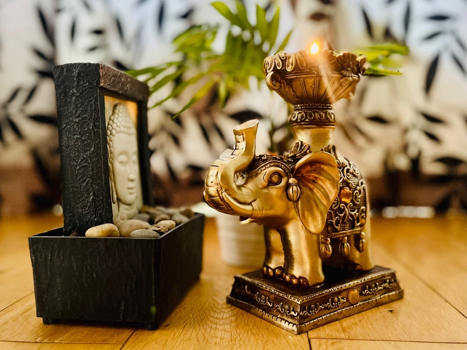 Indian Elephant Candle Holder, Beautiful Ornament Statue Resin Decor Gold - Image 2 of 4