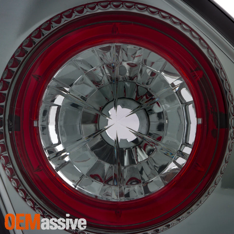 Par de luces de freno traseras ahumadas para Toyota Corolla 03-08 4 piezas con pieza de maletero Foto 4 de 4