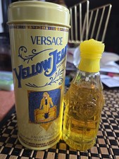 VERSACE Yellow Jeans Woman Eau de Toilette Sp...