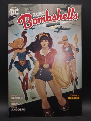DC Comics: Bombshells Vol. 2: Allies Paperback Marguerite Bennett
