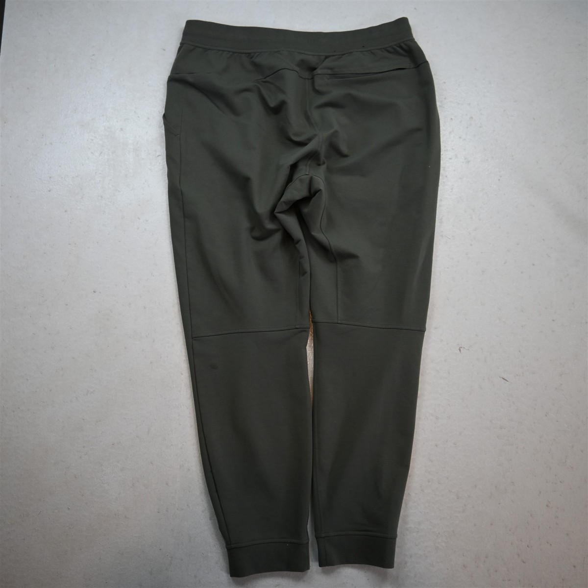 Lululemon XLx29 Green French Terry M5543S City Sweat Jogger Mens