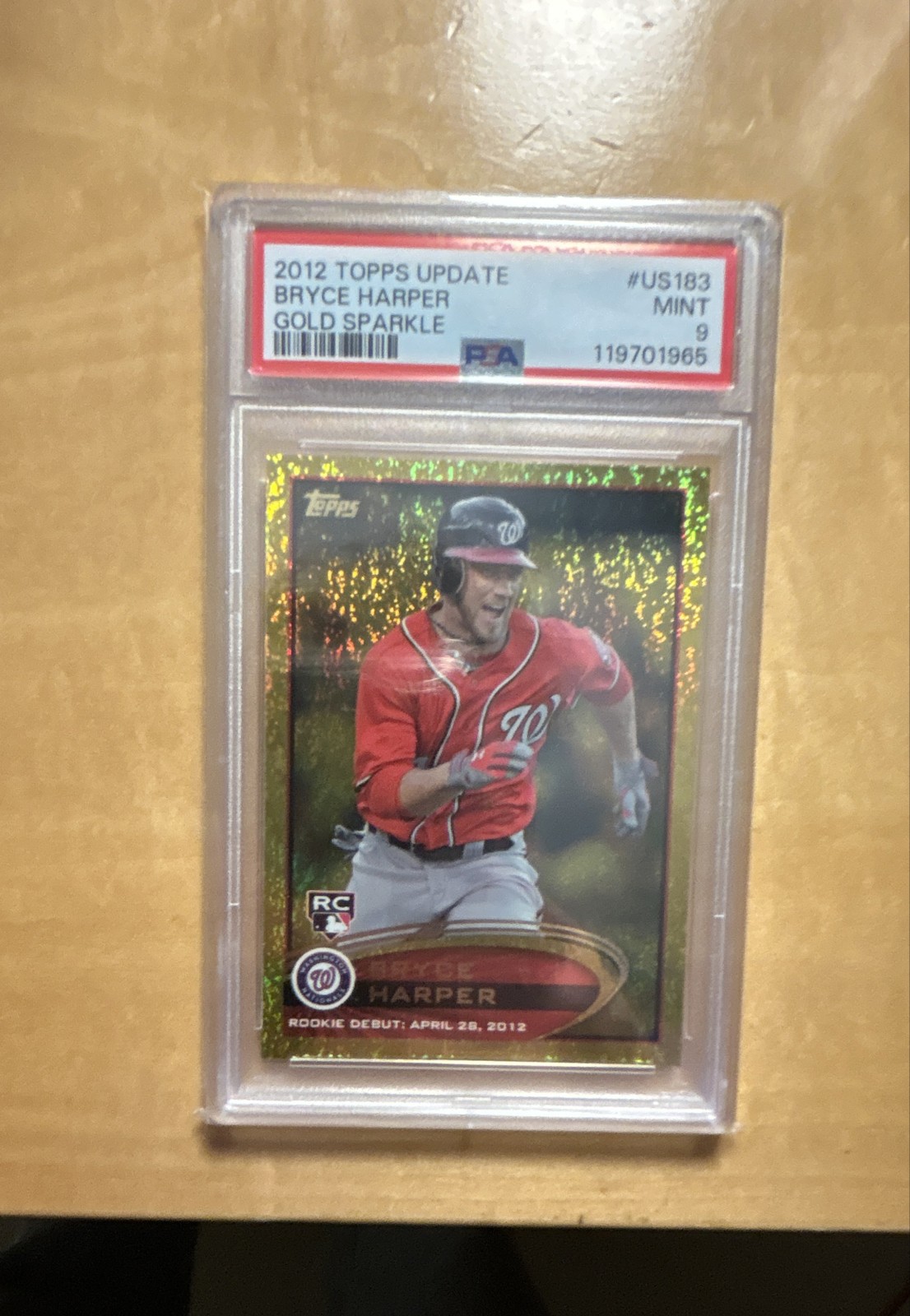 2012 Topps Update Series - Rookie Debut Bryce Harper #US183 Gold Sparkle (RC)