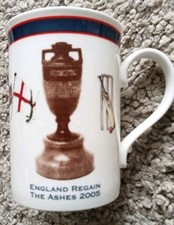 AYNSLEY BONE CHINA,Brand new with sticker England Retain The Ashes 2005 rare mug