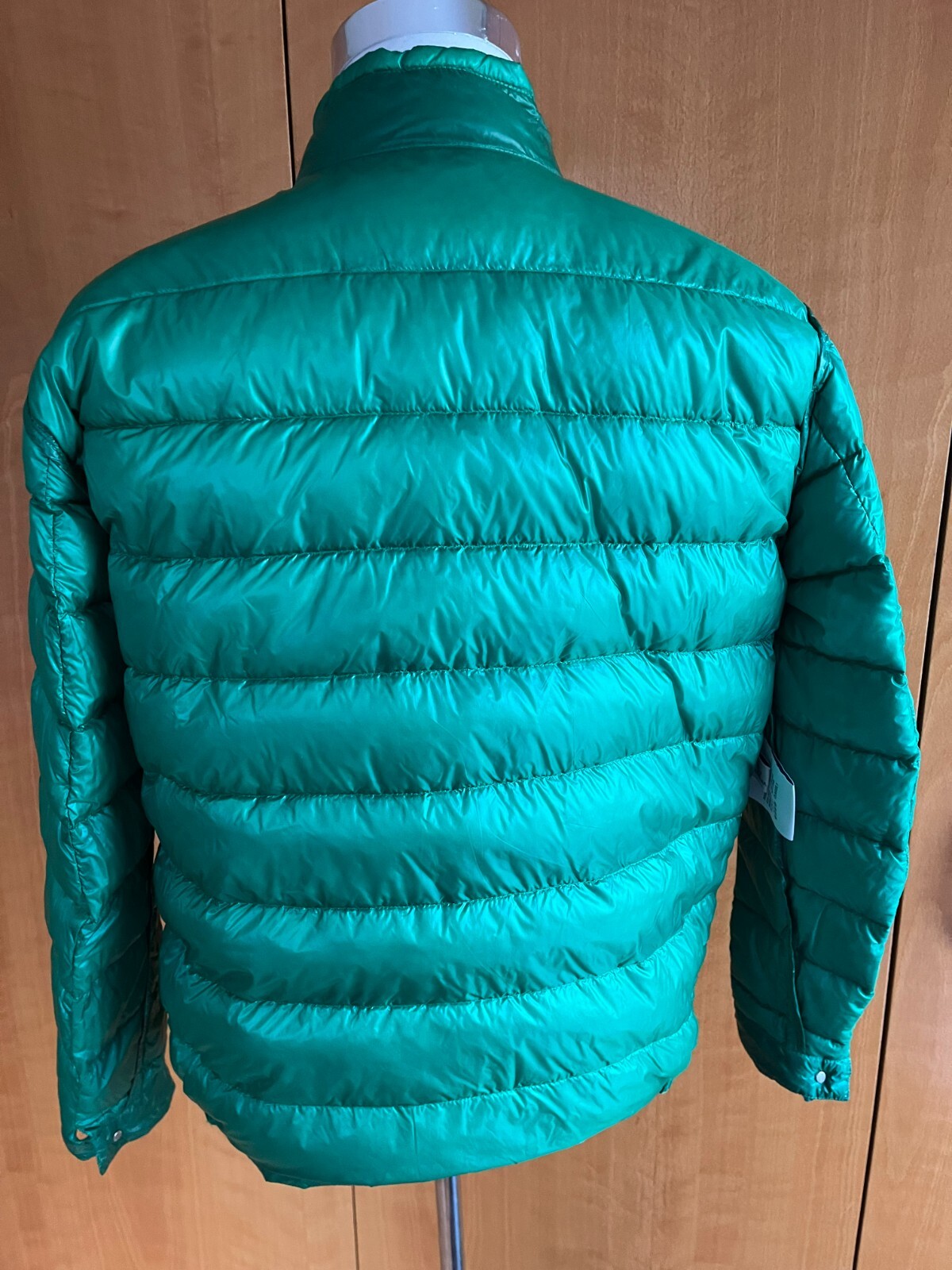 Moncler "Acorus" Lightweight Down Jacket - Green - Size 4 / L - RRP £860.00 image 8