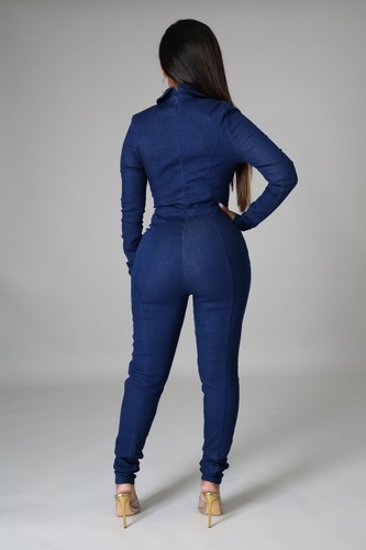 Women Denim Cotton Long Sleeves Jumpsuit w/back zipper no Pockets. Size SMALL. - Picture 3 of 3