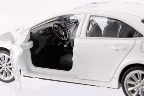 TOYOTA COROLLA HYBRID 1/43 DIECAST CAR SHOWCASTS 67813D SET OF 4 - 第 7/8 張圖片