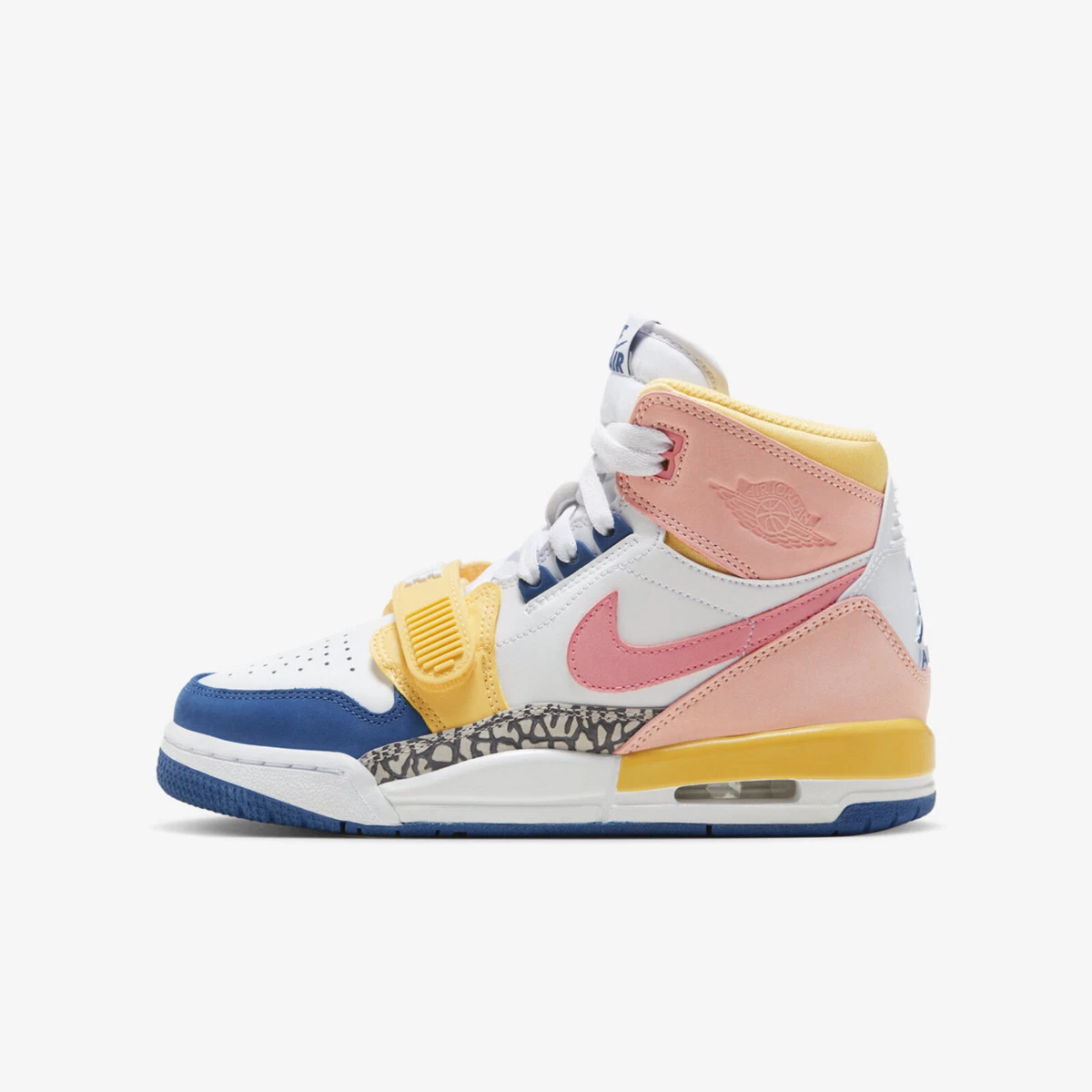 Air jordan cheap legacy 312 pink