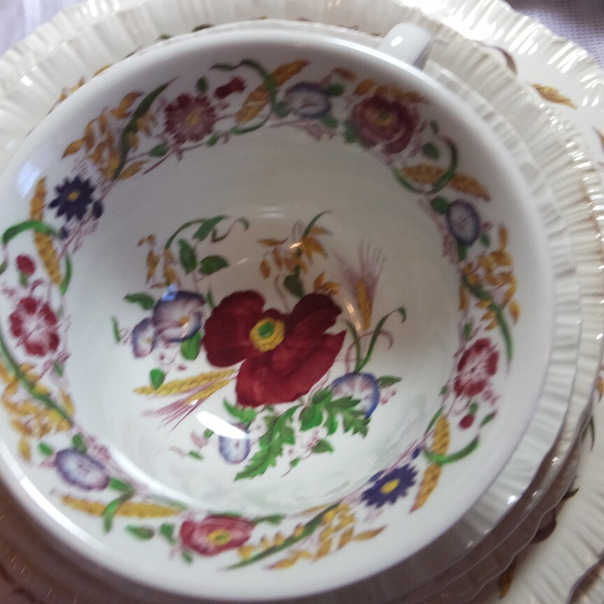 Vintage CornFlower Etruria Wedgwood 24 pcs replacement dinner set