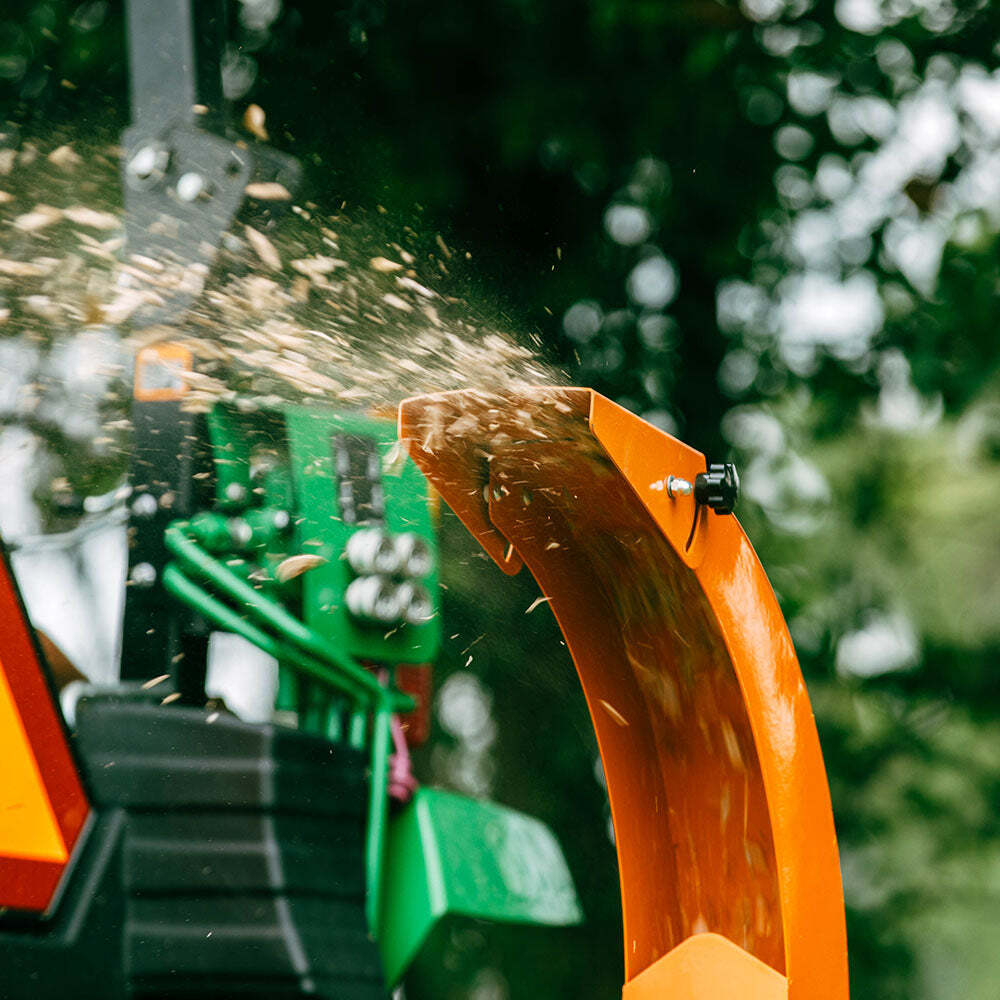 TANITA - Hokutobega Titan Attachments 3 Point Wood Chipper, PTO Driven for