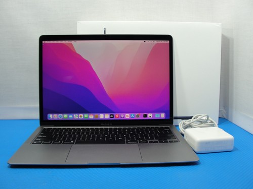 Apple MacBook Air 13" M1 2020 A2337 3.2GHz 8GB 512GB SSD 8 CPU 8 GPU Core Ottimo! - Foto 1 di 24