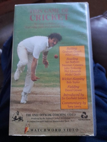 VHS TAPE THE GAME OF CRICKET-THE ONLY OFFICIAL COACHING VIDEO.