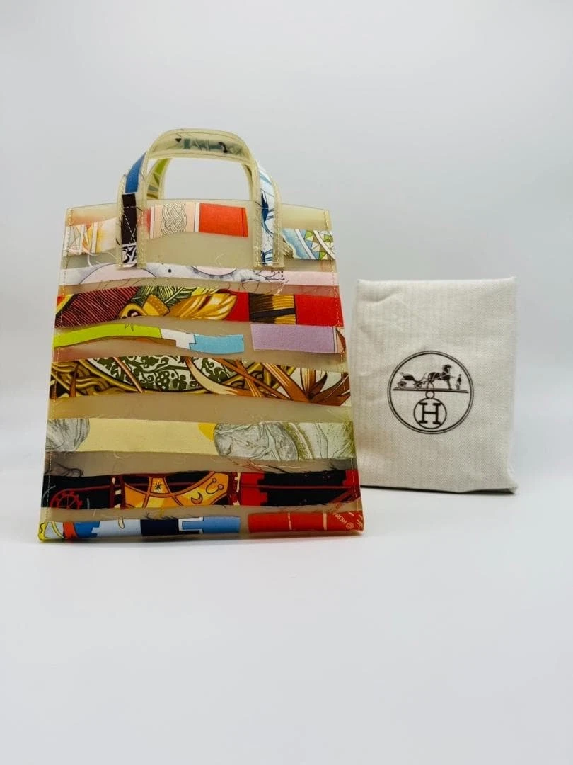 Hermes — HERMES Louvre Museum Limited Multicolor Rubber Silk Hand Bag Rare  SR1797