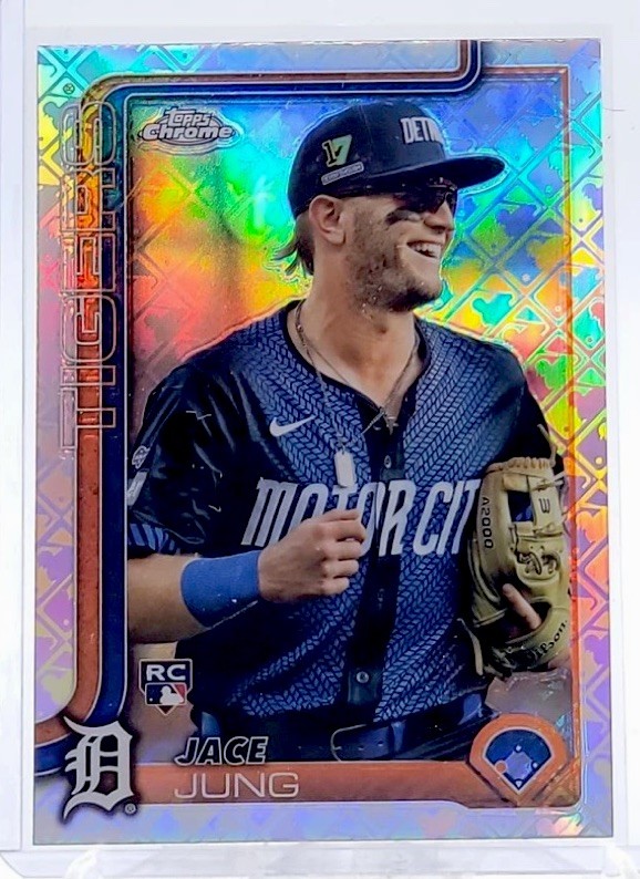 2025 TOPPS CHROME LOGOFRACTOR #225 JACE JUNG ROOKIE VARIATION RC