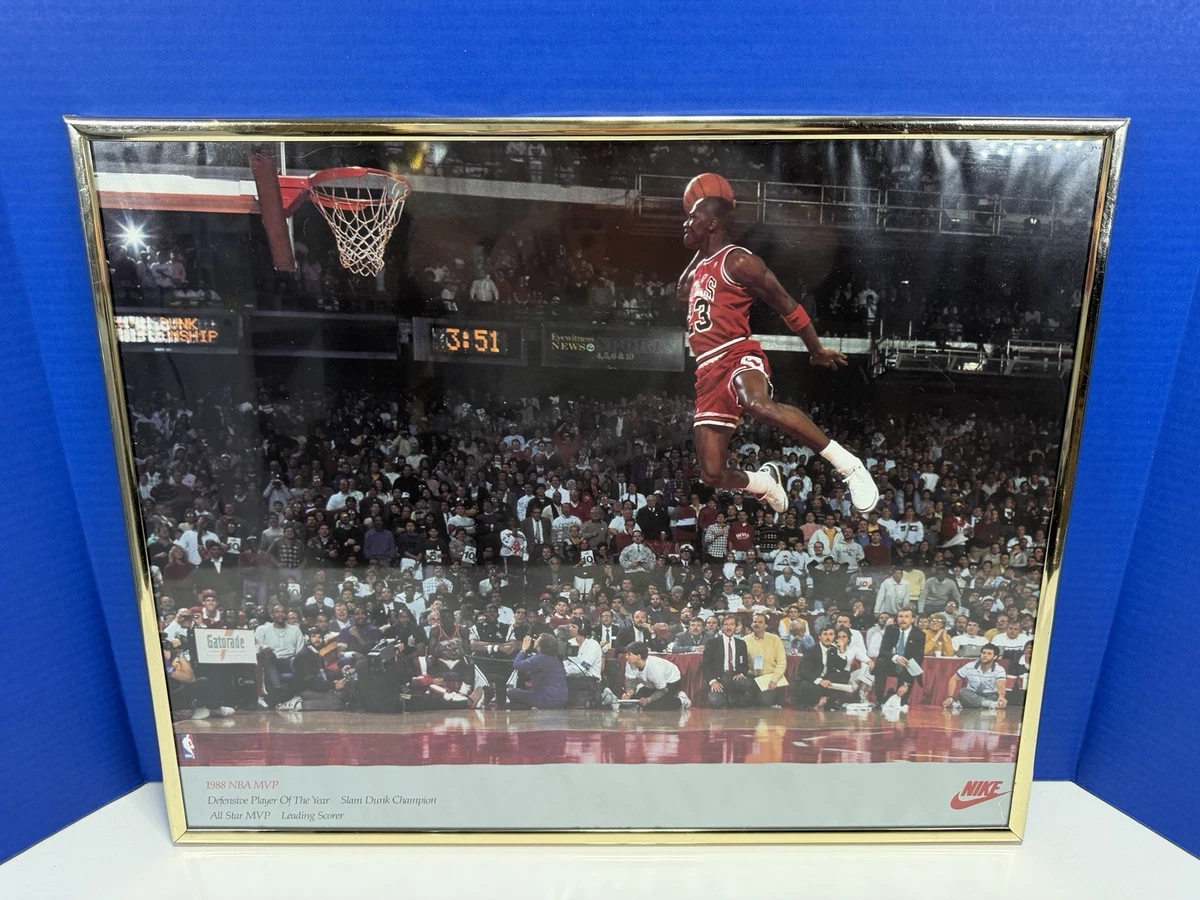 Basketball Chicago Bulls 1988 Vintage Sports Memorabilia for sale
