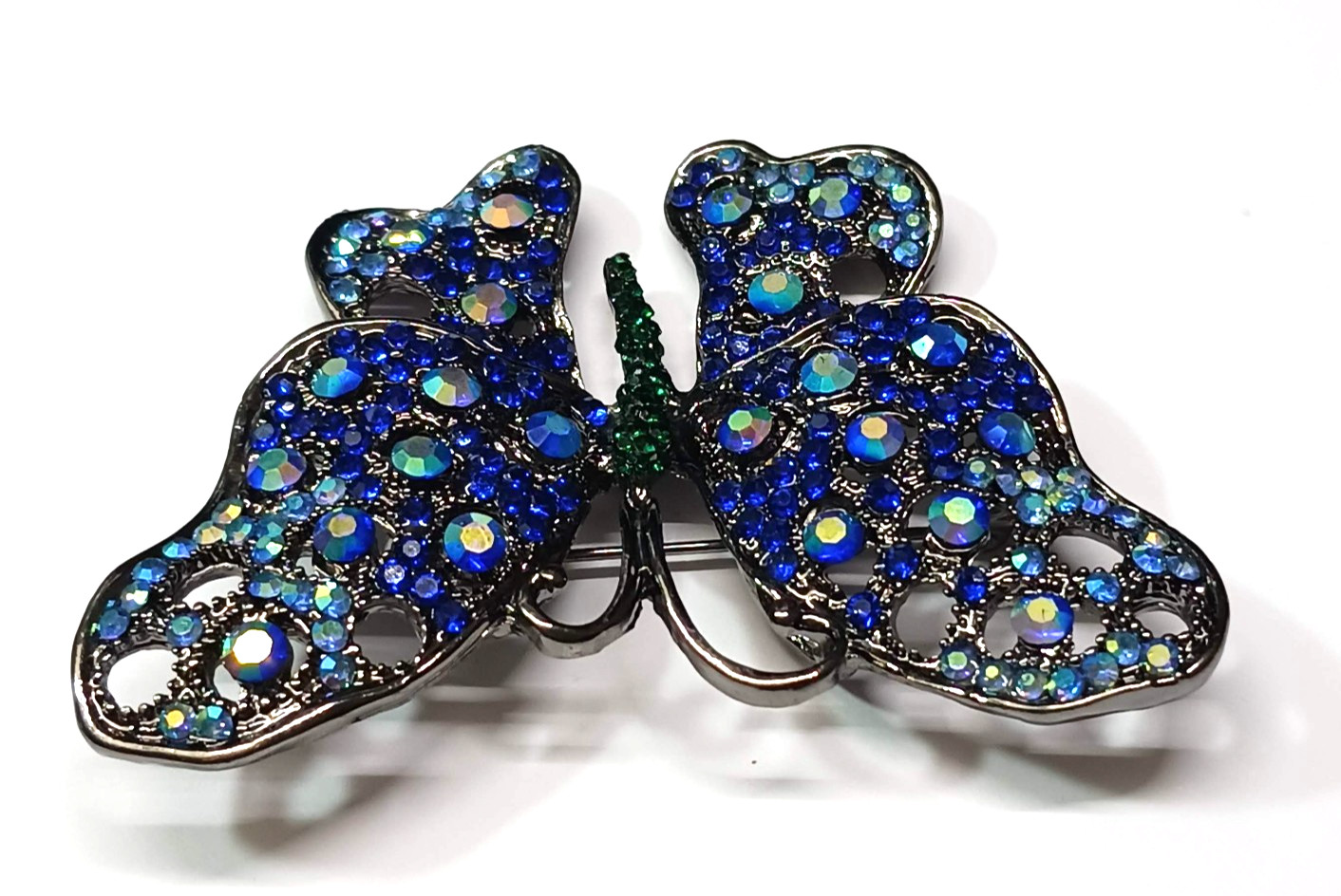 Large Unsigned Blue Aurora Borealis Rhinestone Bu… - image 8
