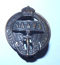 WW2 Bronze NAAFI Collar Badge   41