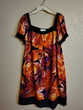 Woman's Dress Sz 16 Flared  Sleeves Square  Collar Red Orange Floral Preowned