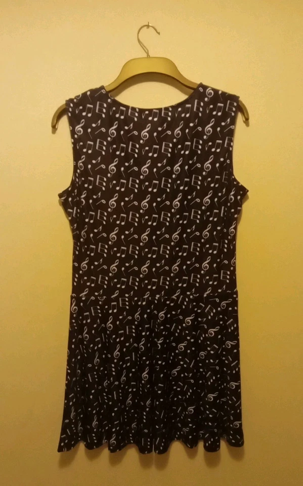 Insanity Women's Black Dress Musical Note Design XXL (Approximately Size 14) - Image 2 of 2