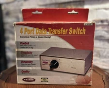 Belkin 4 Port Data Transfer Switch Model-F1B028E Year 2000 Y2K Compliant NWOT