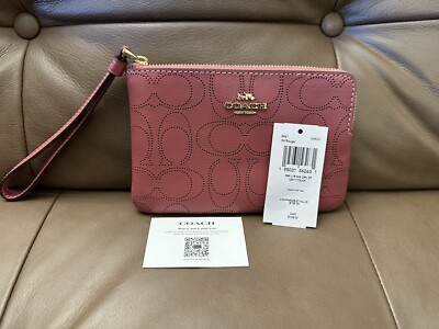 【関税送料込】COACH Pink mini leather coin purse Coach Metallic Pink Leather Coin Purse Card Case Keyring NWT