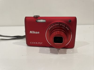 Nikon Coolpix S4100 Red 5X Zoom 14.0 MP Digital Camera W/ Soft