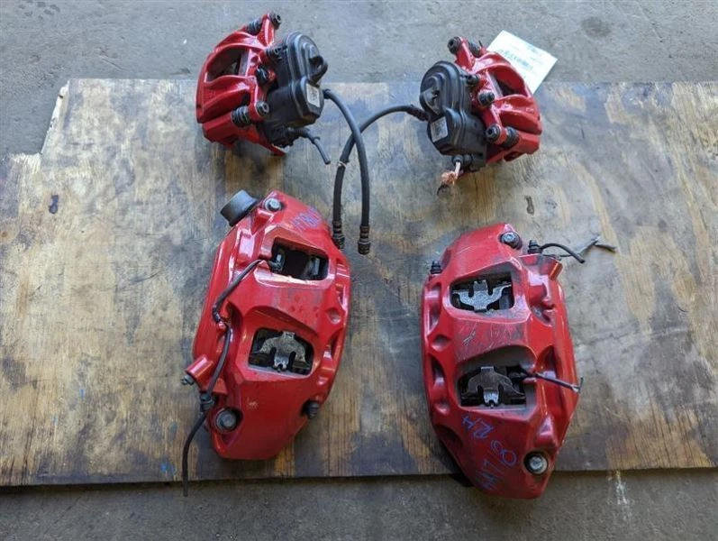 JUEGO DE PINZAS 2017 2018 2019 AUDI S5, 8W0615107G Foto 4 de 4