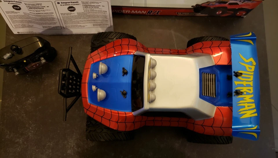 2019 JADA MARVEL SPIDER-MAN RC BUGGY REMOTE CONTROL CAR 2.4GHz W/USB CHARGER - Image 4 of 4