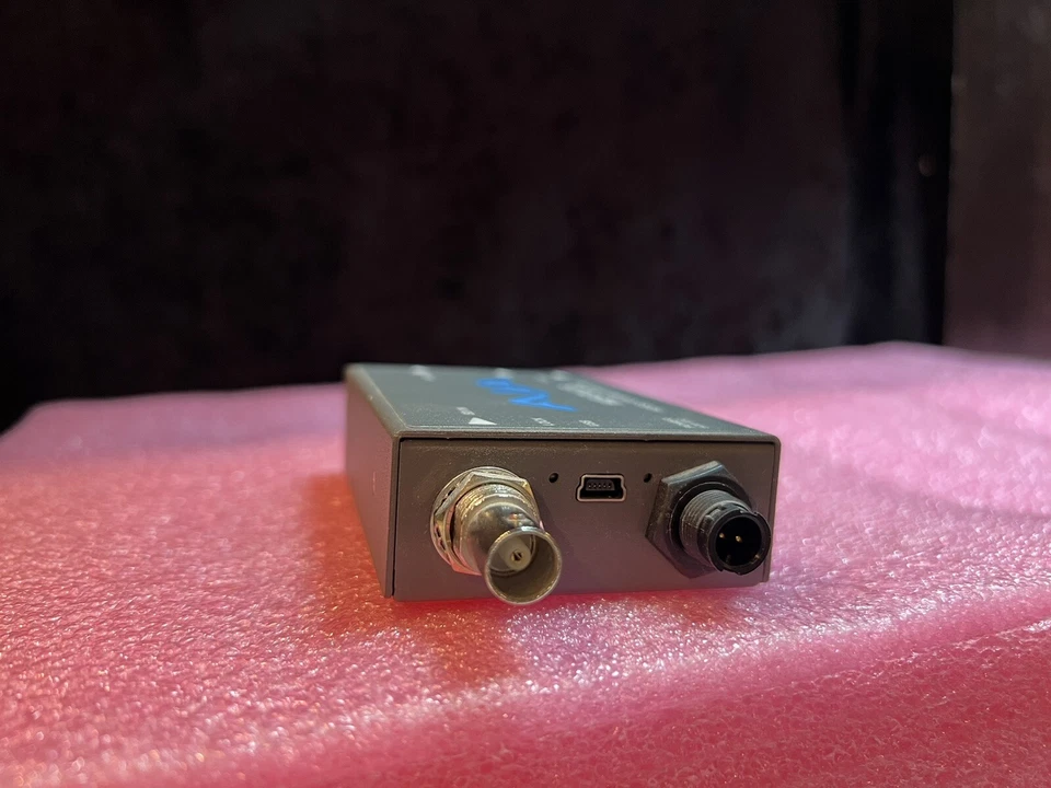 AJA HI5-PLUS Hd/sd to HDMI Converter - Image 4 of 4