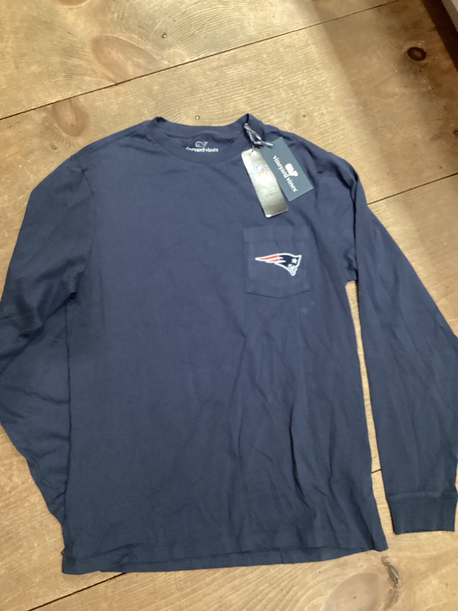 Vineyard Vines T-Shirt Mens Small New England Patriots Long Sleeve