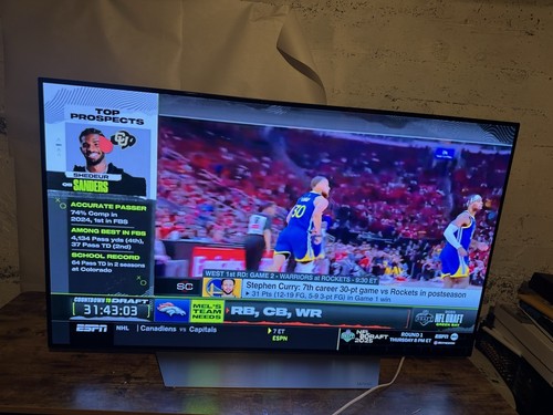 LG OLED 4k HDR Smart TV 55'' Class OLED55C7P With Remote And Original Stand