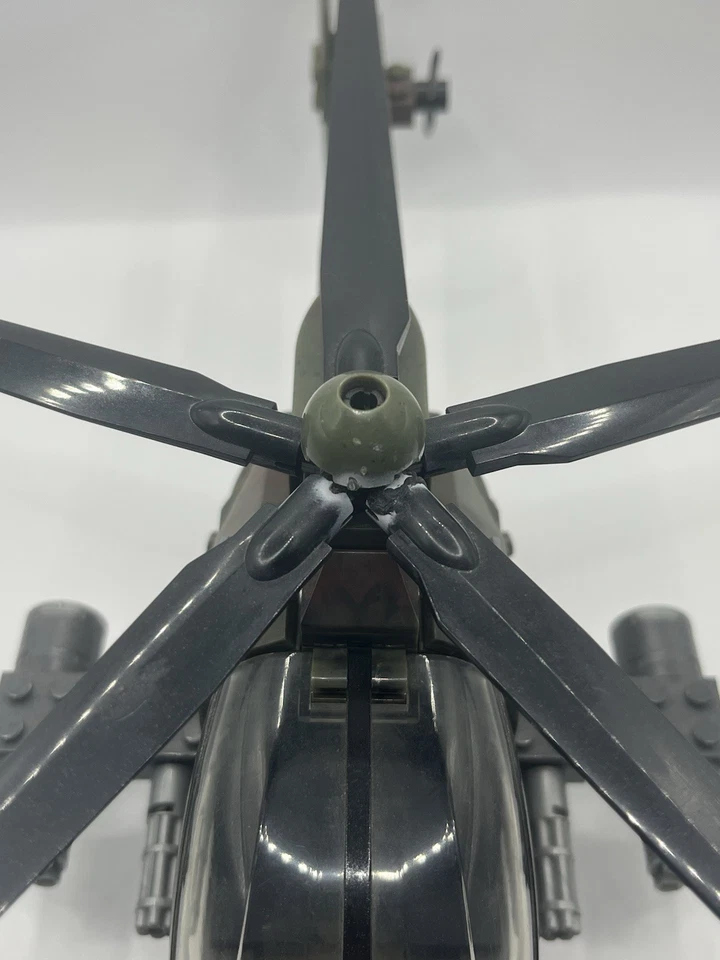 Call Of Duty Mega Bloks Chopper Strike - Image 4 of 4