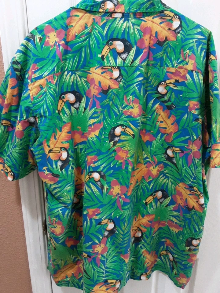 Mens tropical short sleeve shirt pocket button down tucan bird blue green XL - Image 4 of 4