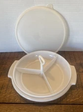 Tupperware Vintage 608-1 White Divided Serving Relish Tidbit Dish Lid & Handle