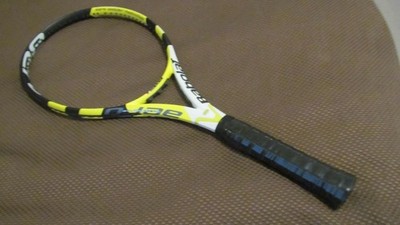 Babolat Aero Pro Drive Cortex System 100 Unstrung Tennis Racquet 4 1/2 (4) Grip