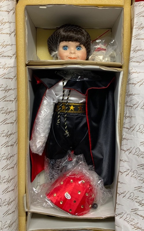 Vincent De Filippo For World Gallery Of Dolls - Michael 162/2500 Worldwide