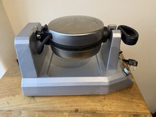 Waring Commercial Single Belgian Waffle Maker