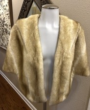 Eliza J Faux Fur Caplet/Stole Size L NWOT