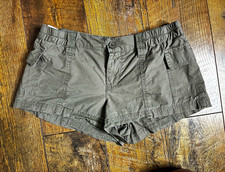 PacSun Low Rise E-Waist Cargo Shorts Olive Green Women's Size XS Utility Y2K