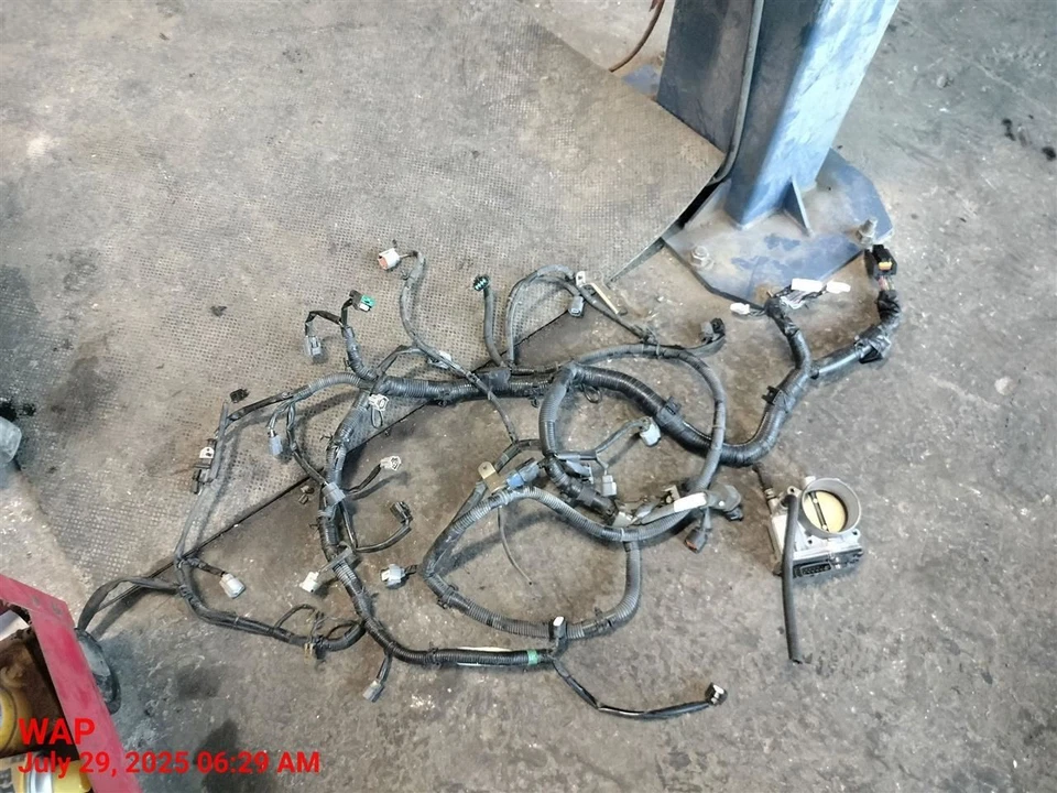 ENGINE WIRE HARNESS 24011EA271 2005 NISSAN FRONTIER Foto 2 de 4