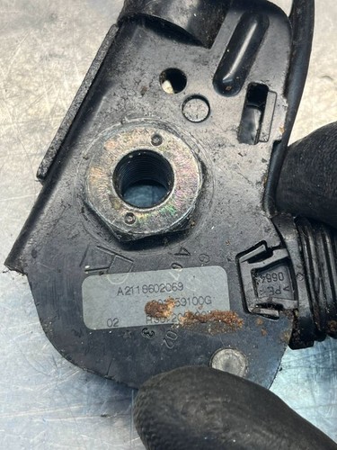 Mercedes-Benz E W211 2007 Gurtschloss vorne A2118602069 NIC22377
