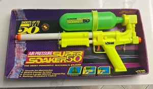 VINTAGE 1990 Larami Air Pressure SUPER SOAKER 50 Water Gun & Box
