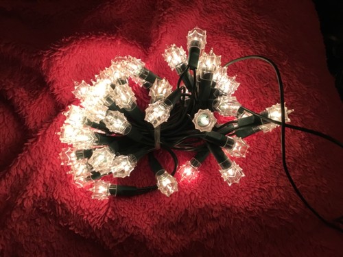 ANCIENNE GUIRLANDE ÉLECTRIQUE lumineuse de Noël 50 lampes non clignotante EUR 23,00 - PicClick FR