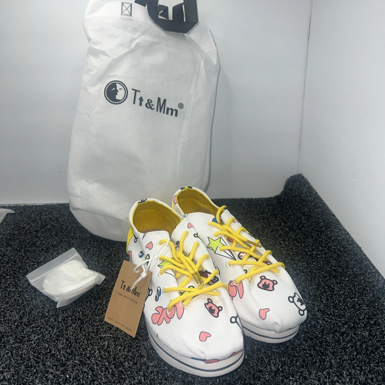 TT & MM Women's Platform White Canvas Non-Slip Walking Shoes Size 8.5