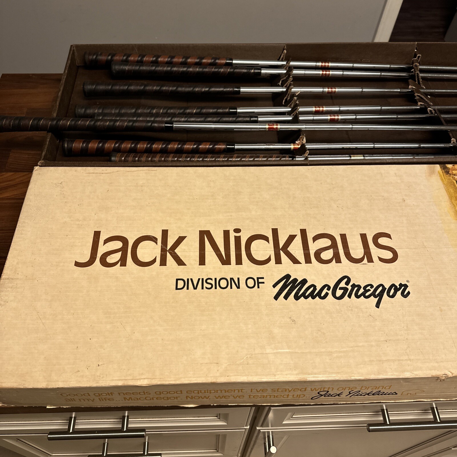 Vintage Jack Nicklaus Golden Bear Golf Clubs Box Spalding Irons