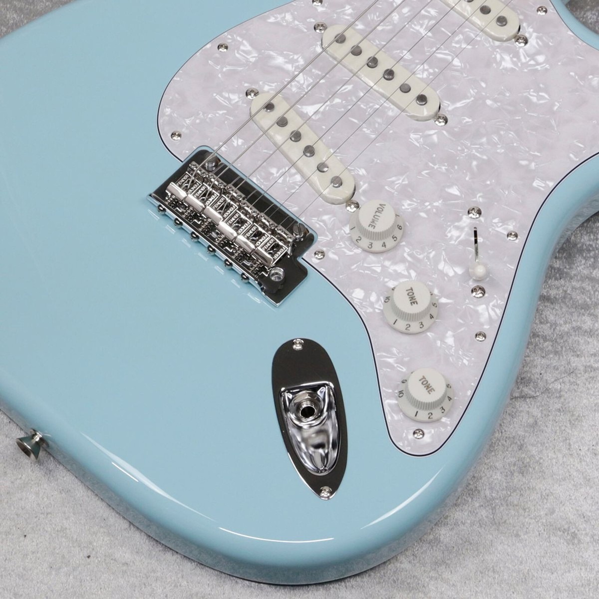 Fender Made In Japan Hybrid II Fender Made in Japan Hybrid II Stratocaster (Forest Blue